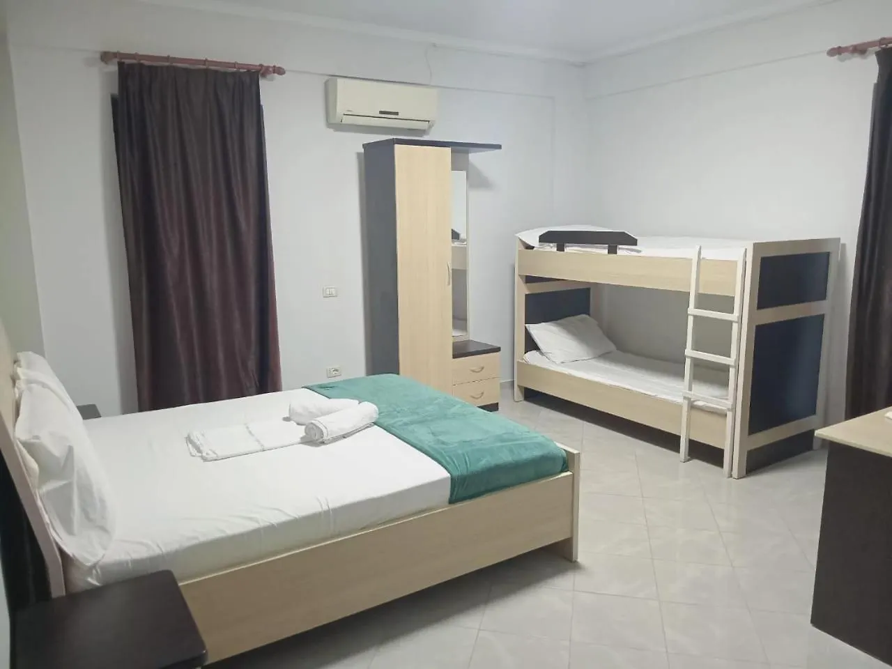 *****  Hotel Blue Moon Tale Αλβανία