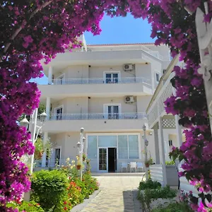 Guest house August